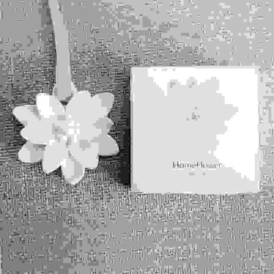 bath and body works car fragrance how to use
bath and body works car freshener holder
bath and body works car scent holder
