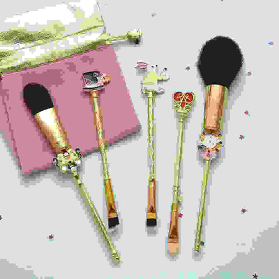 set of brushes for makeup
makeup and brushes set
foundation brush
foundation brushes
brush foundation
